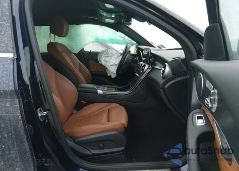 2022 Mercedes-Benz Glc 300 4Matic Suv z USA, uszkodzony, nr VIN W1N0G8EB6NG086085